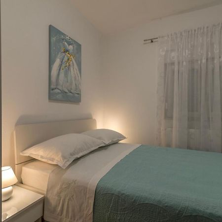 Apartments City View Τρογκίρ Εξωτερικό φωτογραφία