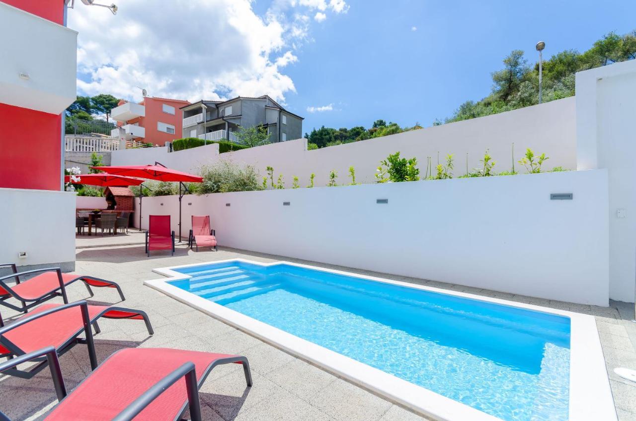 Apartments City View Τρογκίρ Εξωτερικό φωτογραφία