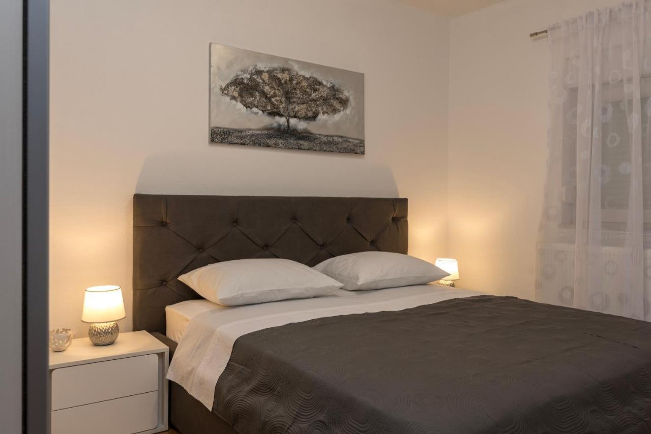 Apartments City View Τρογκίρ Εξωτερικό φωτογραφία