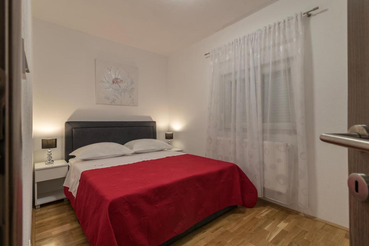 Apartments City View Τρογκίρ Εξωτερικό φωτογραφία